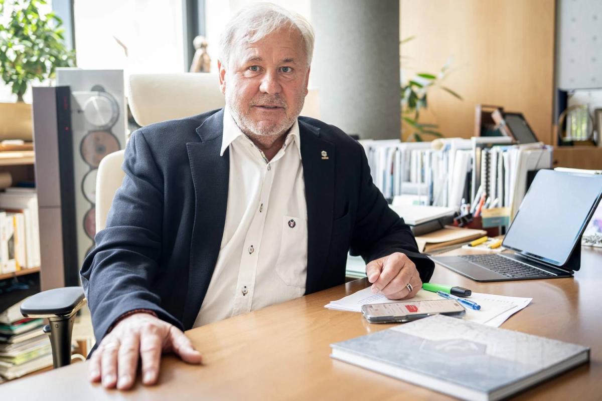 Magyar építőipari milliárdos: Teljesítmény helyett a szivarszobákban akarták megbeszélni a dolgokat, de én túl őszinte vagyok az ilyen játszmákhoz - interjú Varga Mihállyal