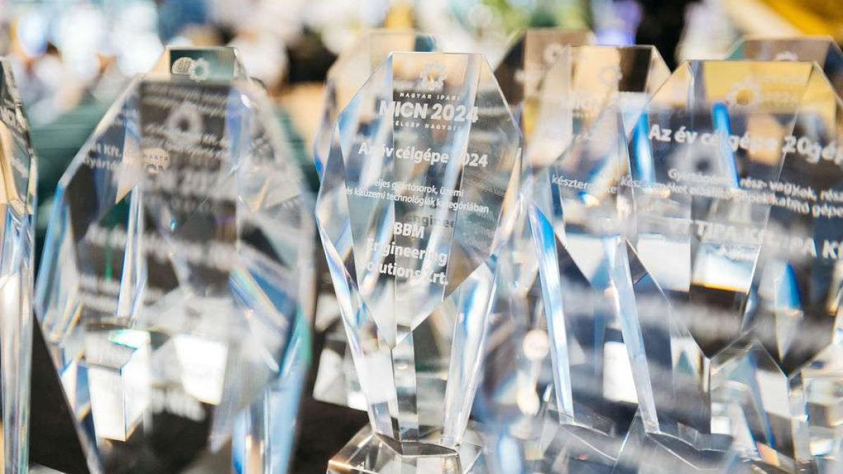 IQ Kecskemét and KÉSZ Ipari Gyártó's special-purpose machine wins award