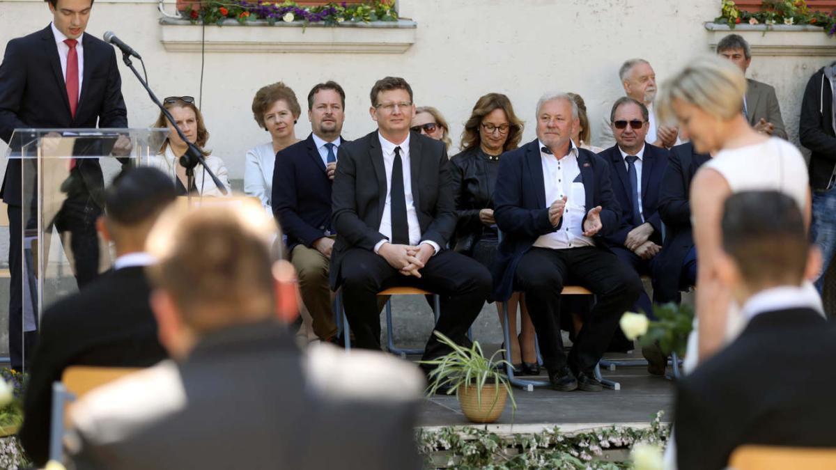 Elballagtak a jövő hegesztői