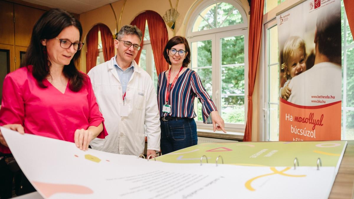 1 millió forintot adományoztunk a Bethesda Kórháznak