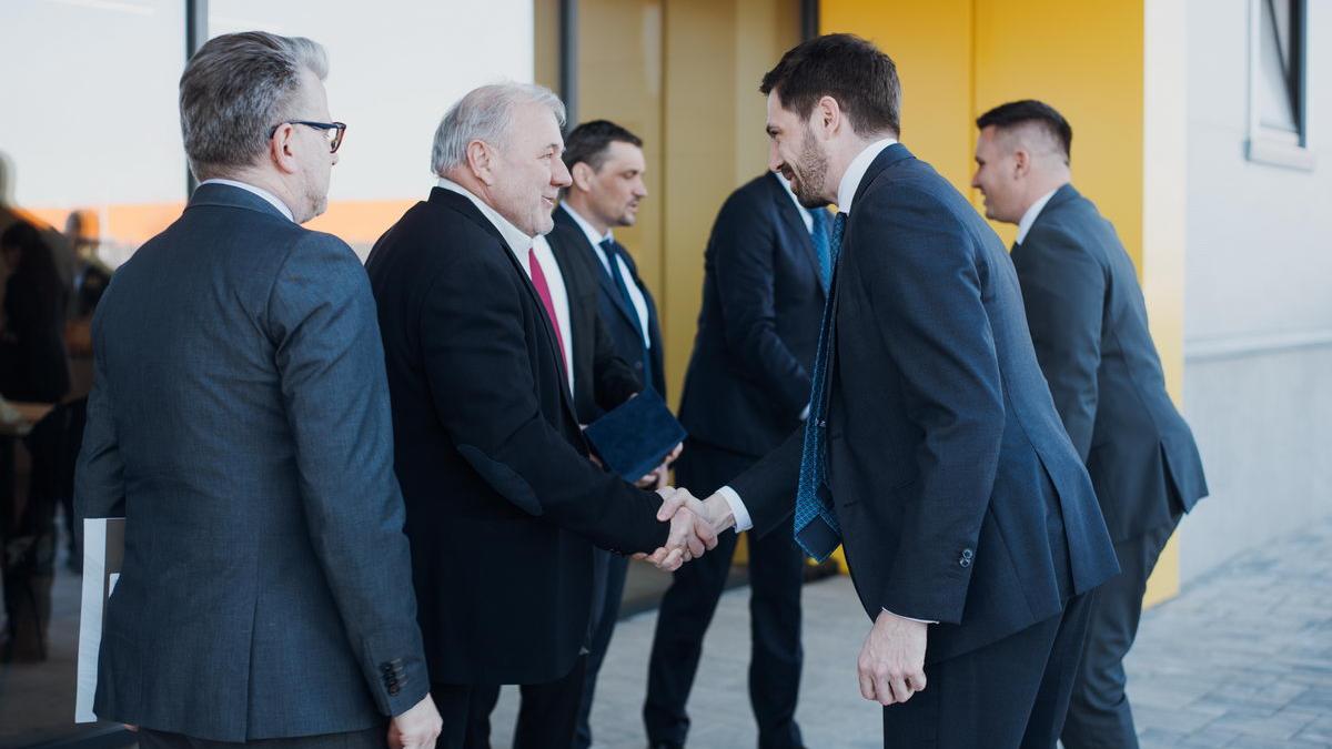 Új gyártóegységgel erősít a KÉSZ Csoport Romániában