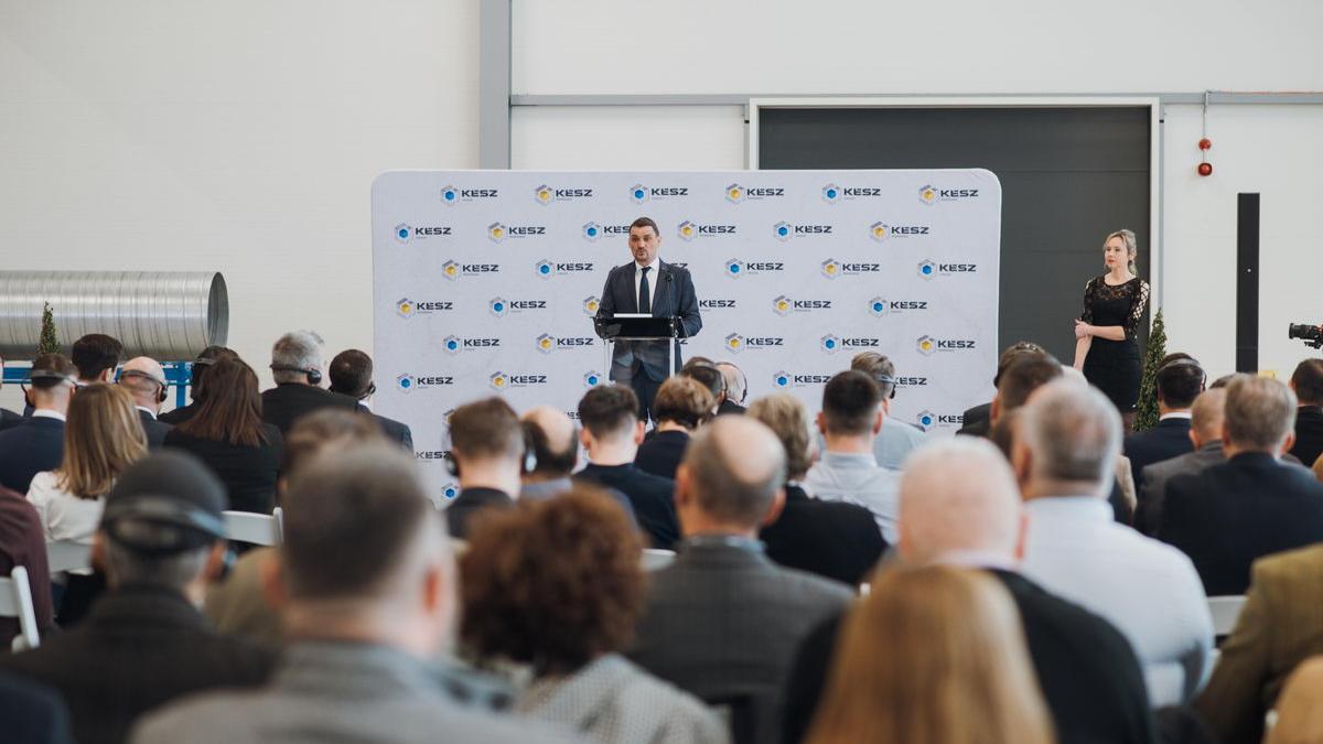 Új gyártóegységgel erősít a KÉSZ Csoport Romániában