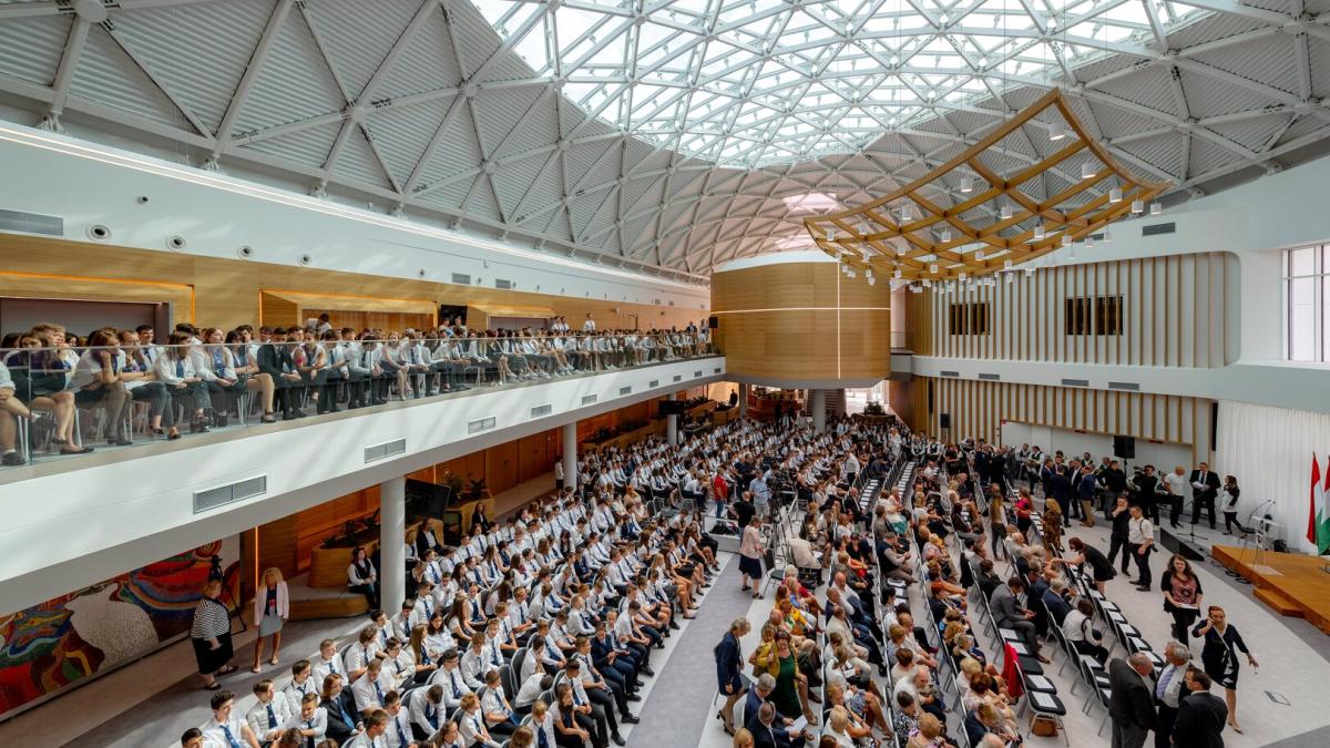 Jedlik Ányos Gimnázium