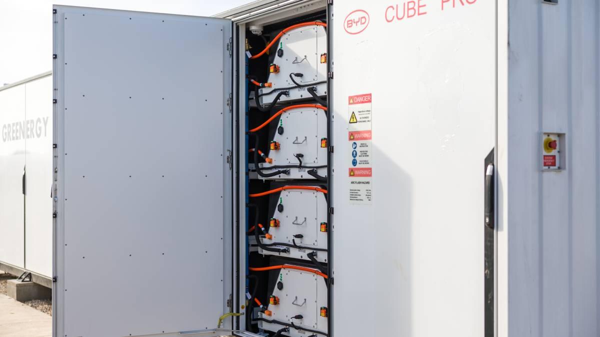 megújuló energiatermelő és energiatároló megoldások